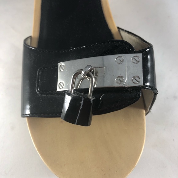 casual women’s sandal by Sugar Wooden sole buckle - Picture 3 of 4